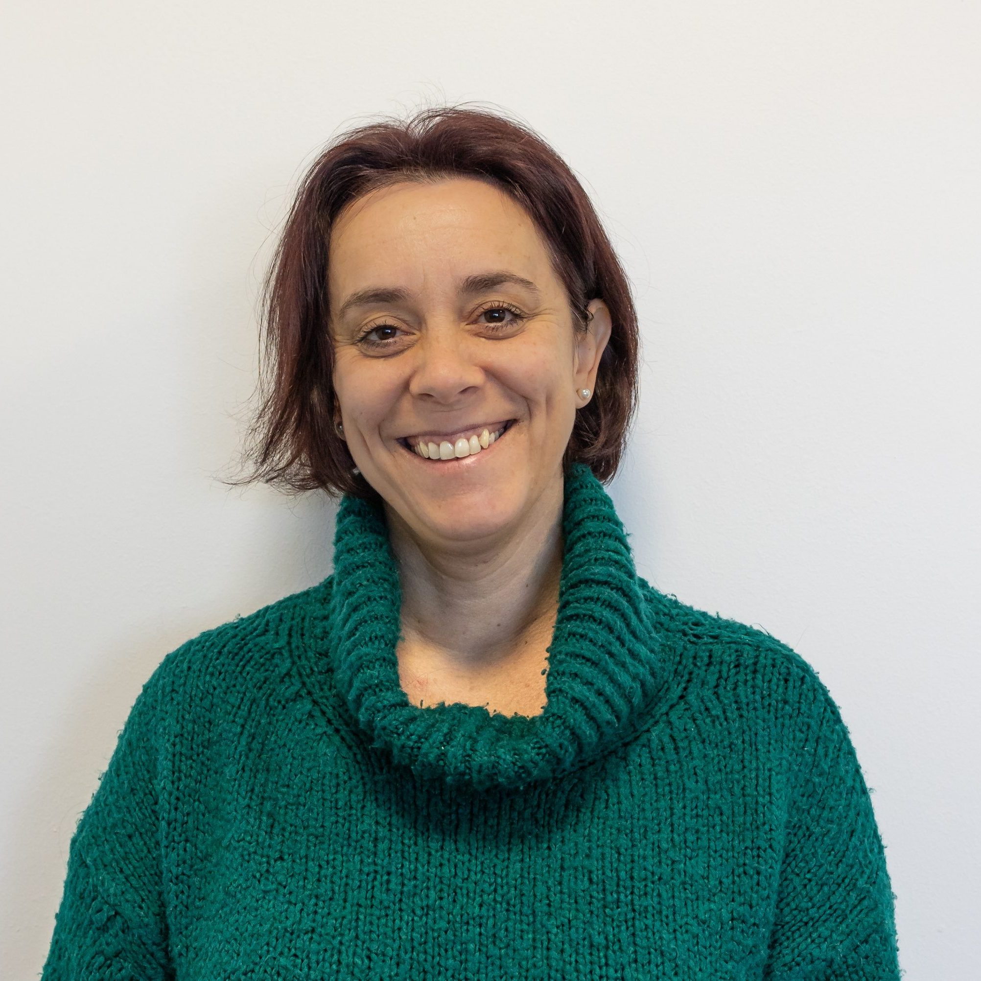 Bárbara Meneses - Assistente Social